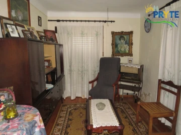 Quinta T4 para Venda em Cernache do Bonjardim, Nesperal e Palhais