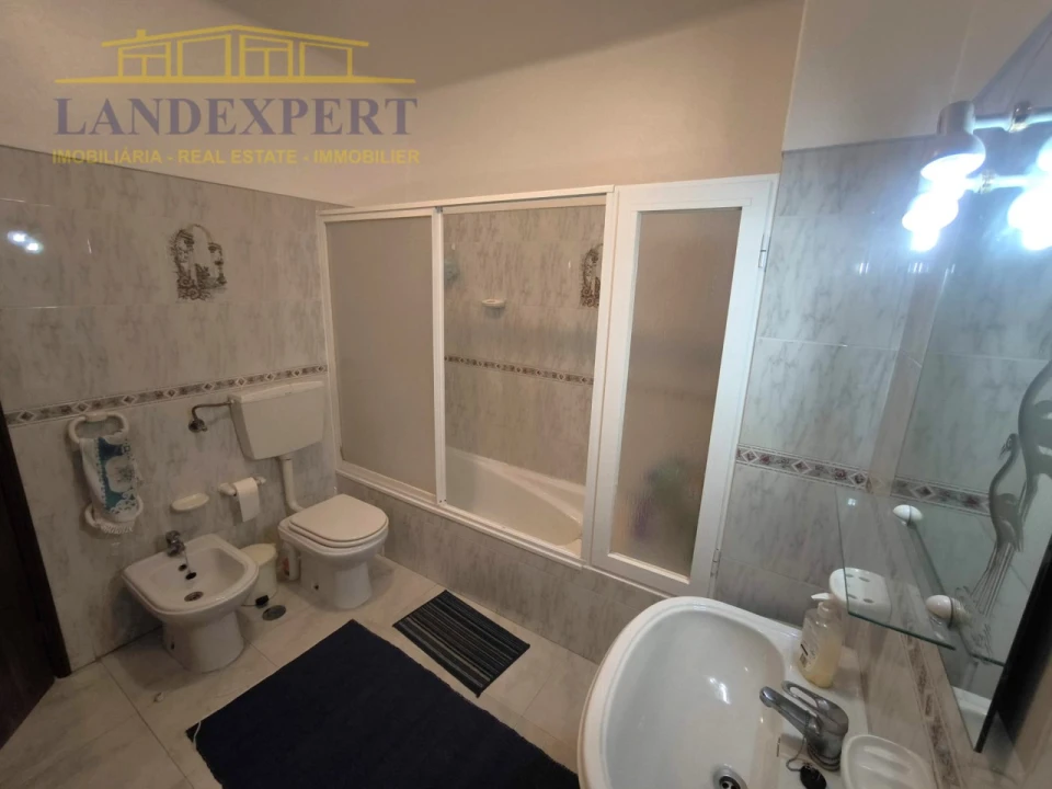 Apartamento T1 para Venda em Armação de Pera Foto 10