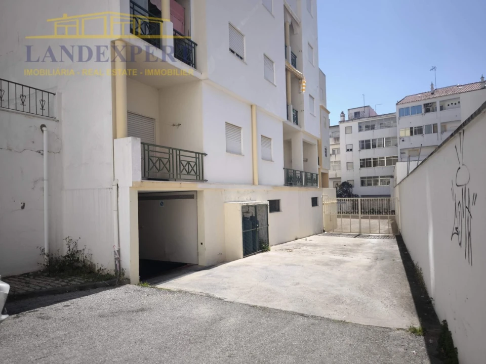 Apartamento T1 para Venda em Armação de Pera Foto 27