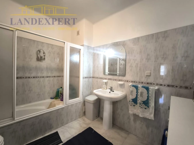 Apartamento T1 para Venda em Armação de Pera Foto 11