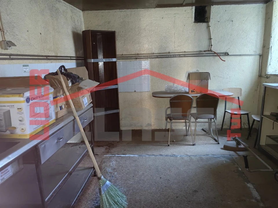 Moradia para Venda em Frechas Foto 5