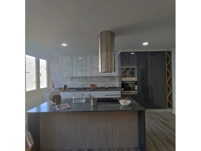 Apartamento T3 para Venda em Benfica Foto 5