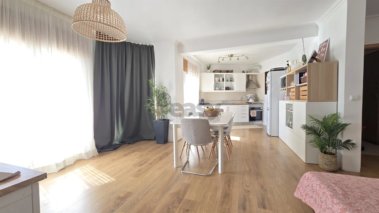 Apartamento T2 para Venda em Azueira e Sobral da Abelheira Foto 2