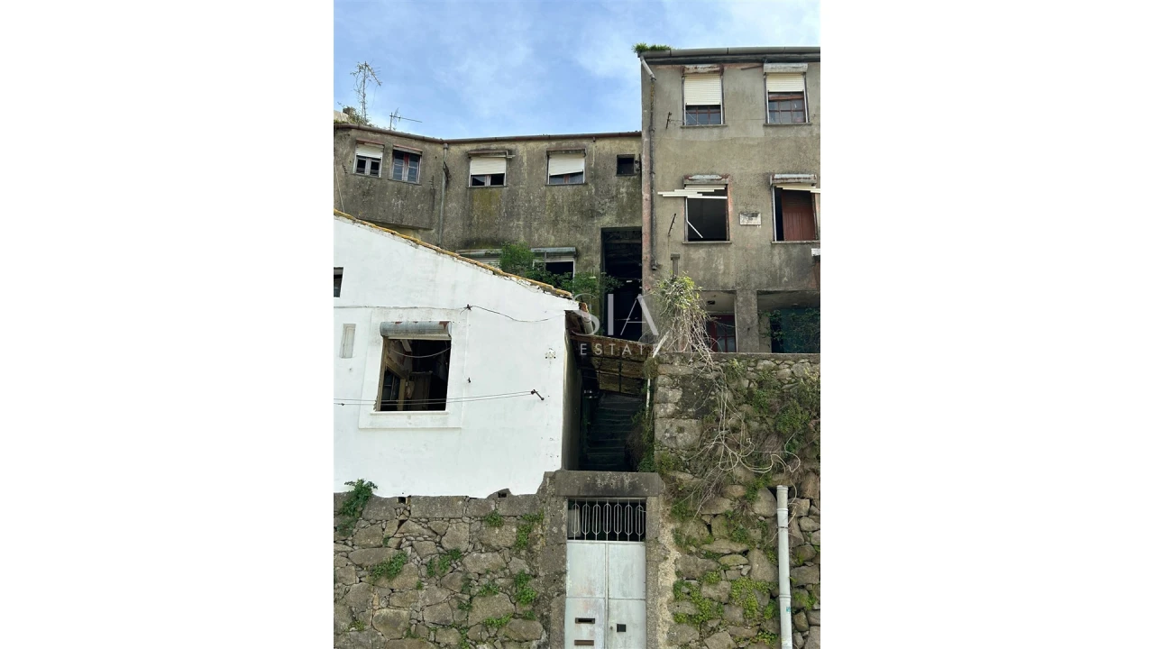 Moradia T3 para Venda em Cedofeita, Santo Ildefonso, Sé, Miragaia, São Nicolau e Vitória Foto 4