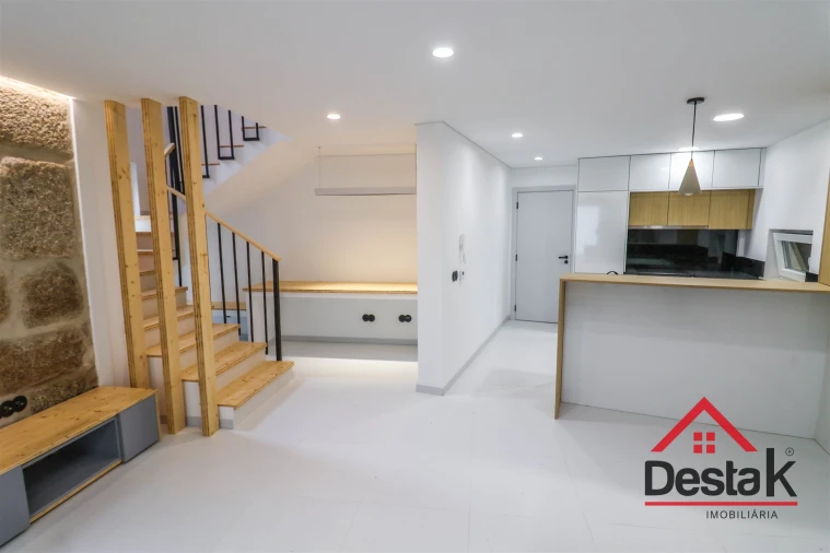 Moradia T3 para Venda em Boa Aldeia, Farminhão e Torredeita Foto 3