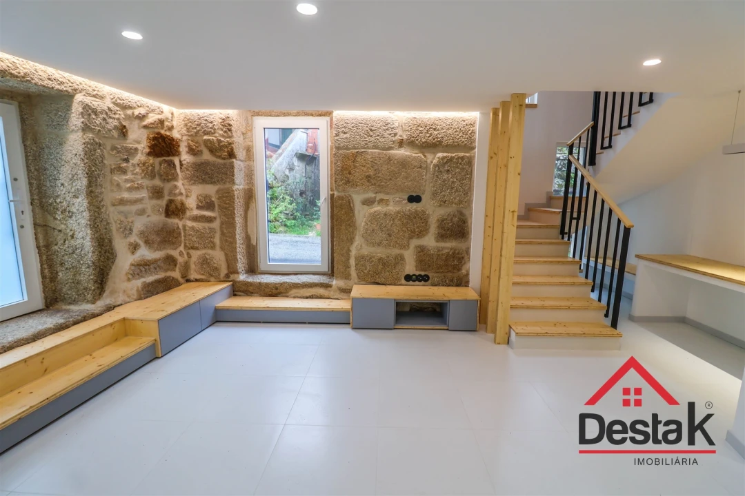 Moradia T3 para Venda em Boa Aldeia, Farminhão e Torredeita Foto 4