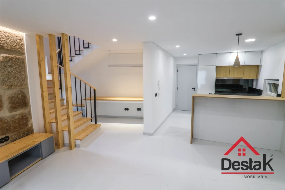 Moradia T3 para Venda em Boa Aldeia, Farminhão e Torredeita Foto 3