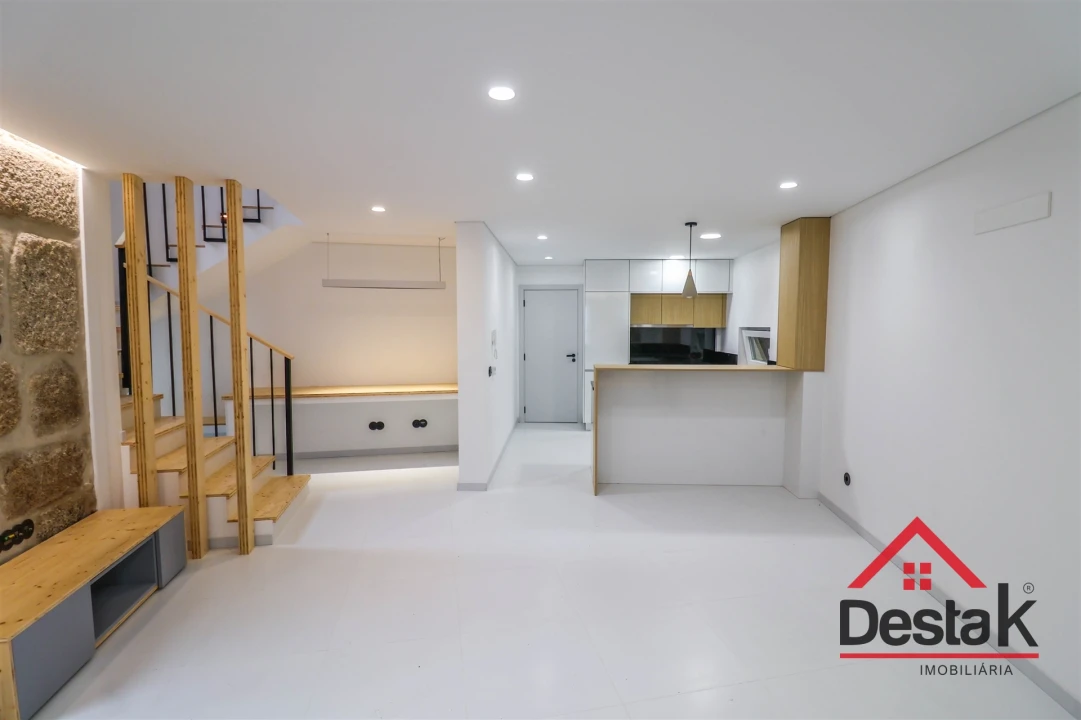 Moradia T3 para Venda em Boa Aldeia, Farminhão e Torredeita Foto 5