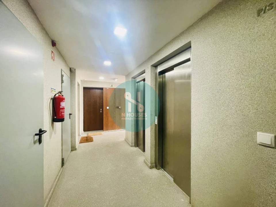 Apartamento T3 para Venda em Nogueira, Fraião e Lamaçães Foto 3