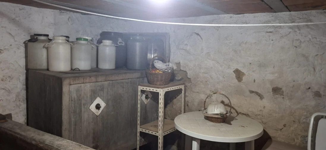 Moradia T2 para Venda em Orgens Foto 19