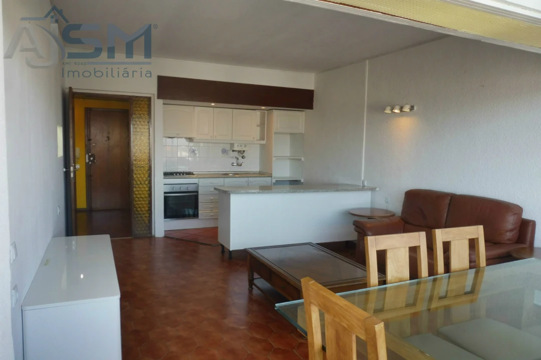 Apartamento T1 para Arrendamento em Cascais e Estoril Foto 2