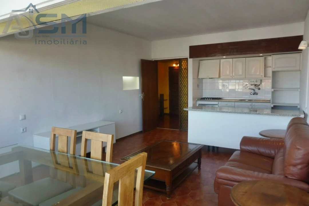 Apartamento T1 para Arrendamento em Cascais e Estoril Foto 3