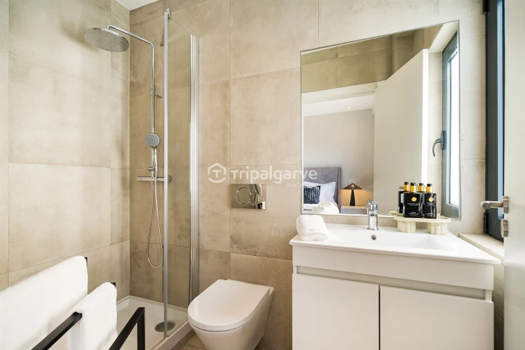 Apartamento T4 para Venda em Albufeira e Olhos de Água Foto 28