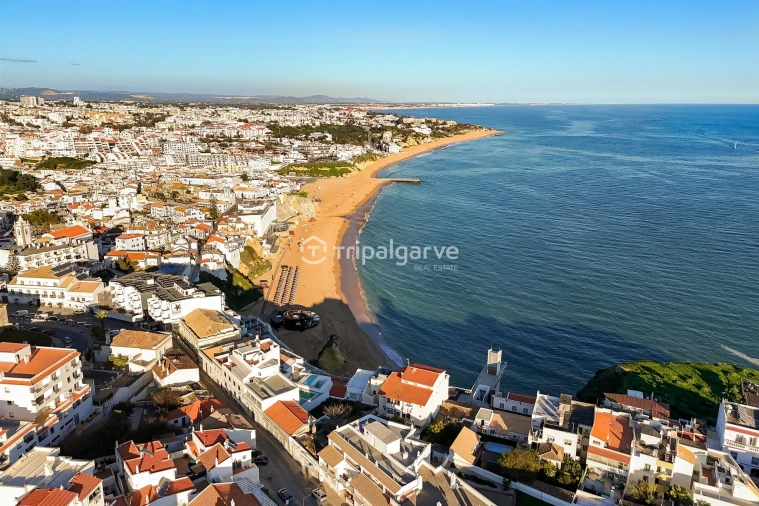 Apartamento T4 para Venda em Albufeira e Olhos de Água Foto 31