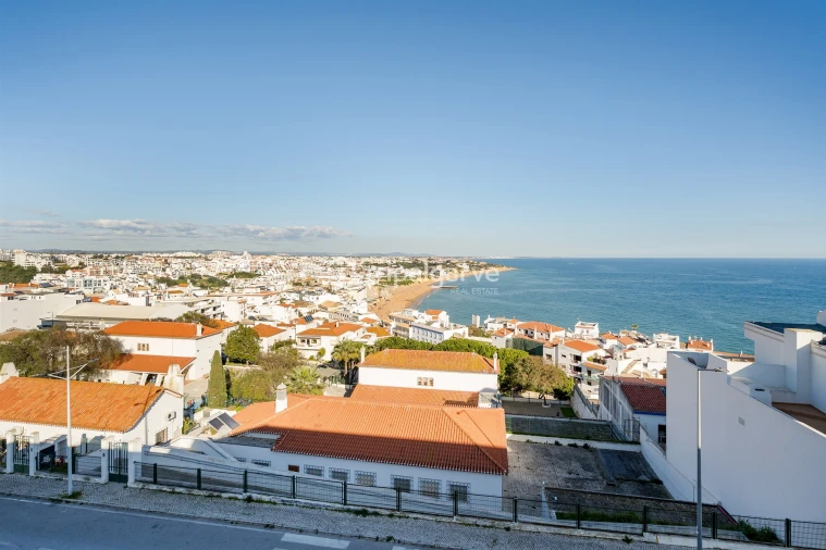 Apartamento T4 para Venda em Albufeira e Olhos de Água Foto 2