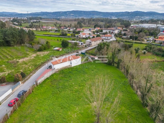 Terreno para Venda em Rendufe Foto 14