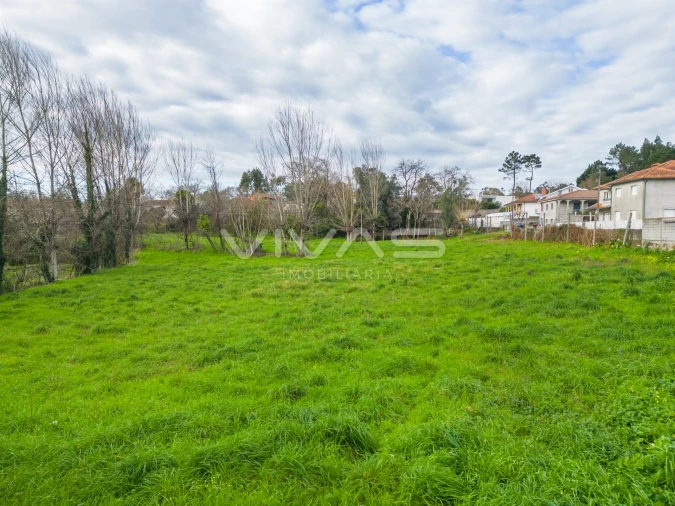 Terreno para Venda em Rendufe Foto 11