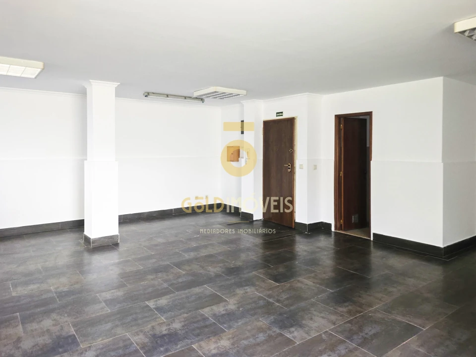 Loja para Venda em Aldoar, Foz do Douro e Nevogilde Foto 3