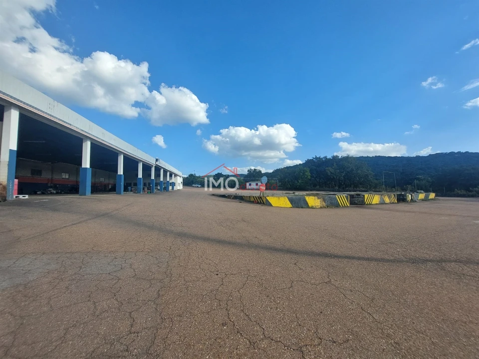 Armazém para Venda em Ribeira de Nisa e Carreiras Foto 3