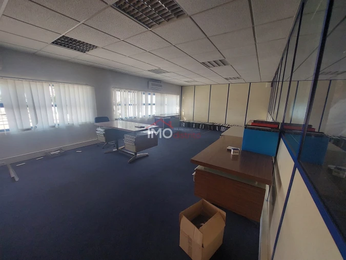 Armazém para Venda em Ribeira de Nisa e Carreiras Foto 7