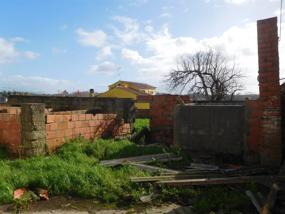 Moradia T3 para Venda em Marrazes e Barosa Foto 18