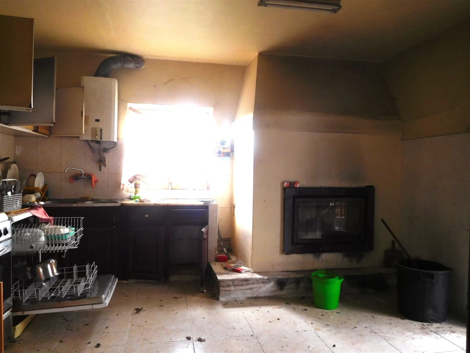 Moradia T3 para Venda em Marrazes e Barosa Foto 3