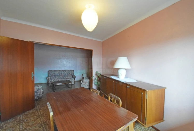 Moradia T5 para Venda em Orjais Foto 7