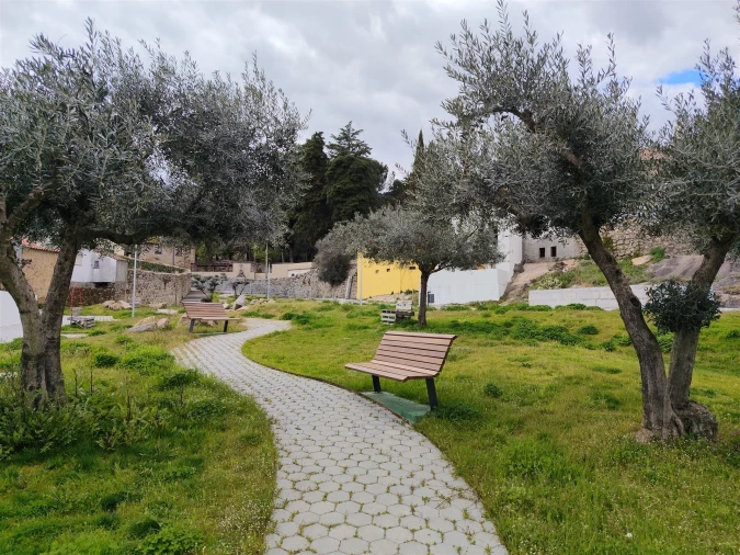 Moradia T5 para Venda em Orjais Foto 27