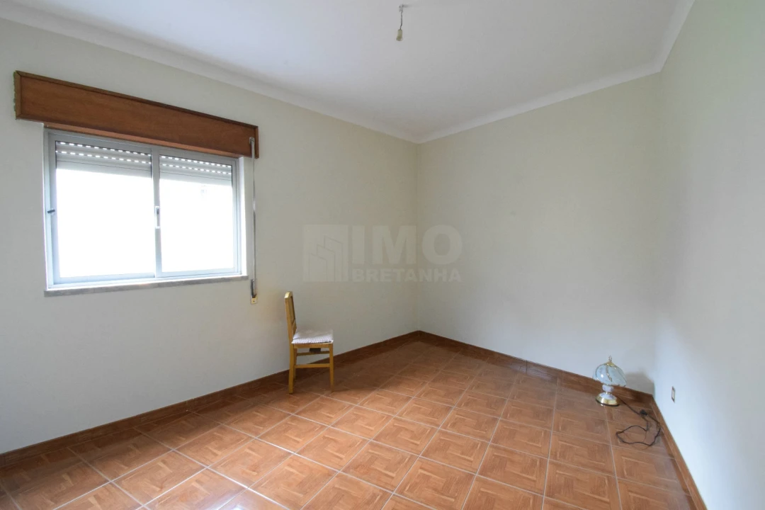 Moradia T5 para Venda em Orjais Foto 20