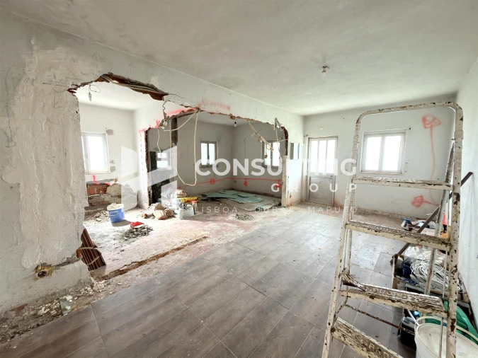 Moradia T3 para Venda em Sesimbra (Castelo) Foto 12