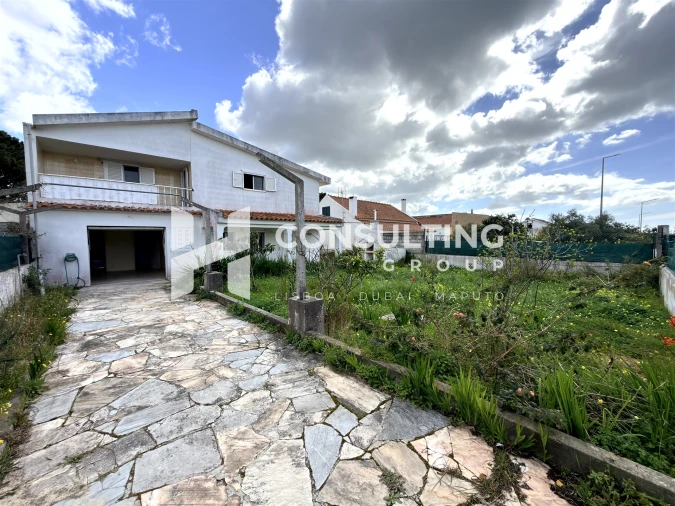 Moradia T3 para Venda em Sesimbra (Castelo)