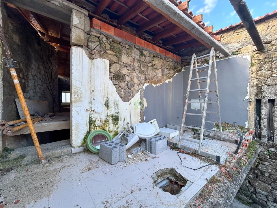 Moradia T2 para Venda em Alcains Foto 18