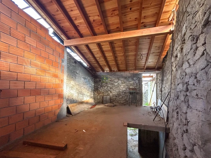 Moradia T2 para Venda em Alcains Foto 27