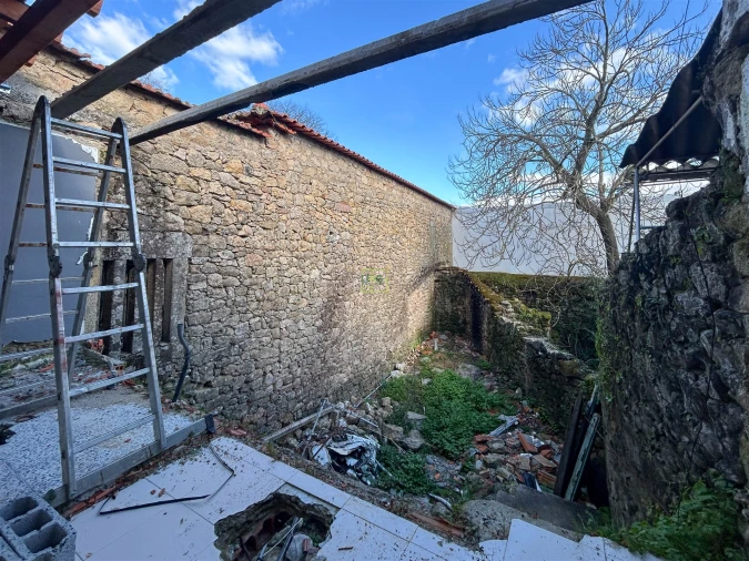 Moradia T2 para Venda em Alcains Foto 20