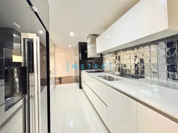 Apartamento T2 para Venda em Campanhã