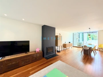 Moradia T3 para Venda em Água Longa