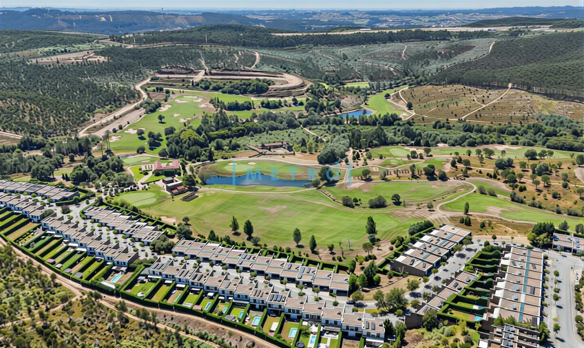 Moradia T3 para Venda em Água Longa Foto 12