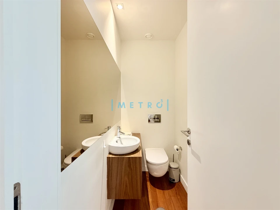 Moradia T3 para Venda em Água Longa Foto 7