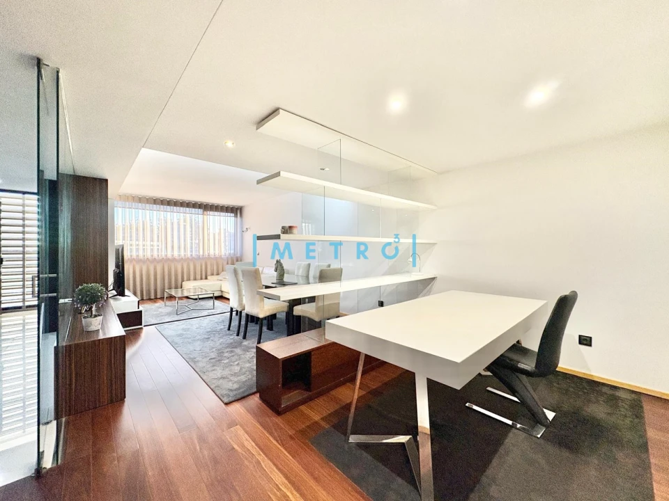 Apartamento T2 para Arrendamento em Campanhã Foto 5