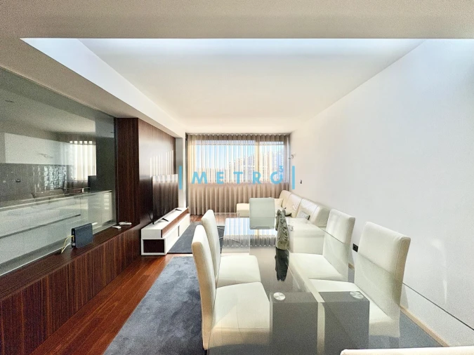 Apartamento T2 para Arrendamento em Campanhã Foto 4