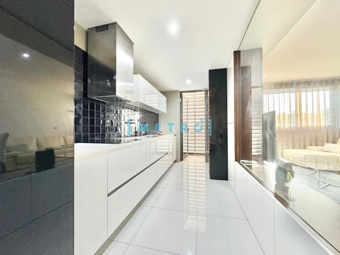 Apartamento T2 para Arrendamento em Campanhã Foto 7