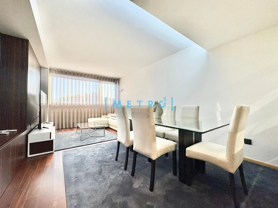 Apartamento T2 para Arrendamento em Campanhã Foto 1