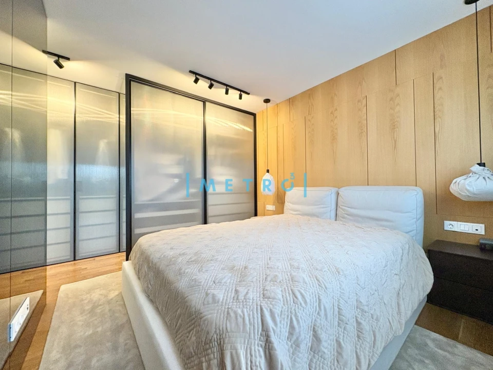 Apartamento T2 para Arrendamento em Lordelo do Ouro e Massarelos Foto 18