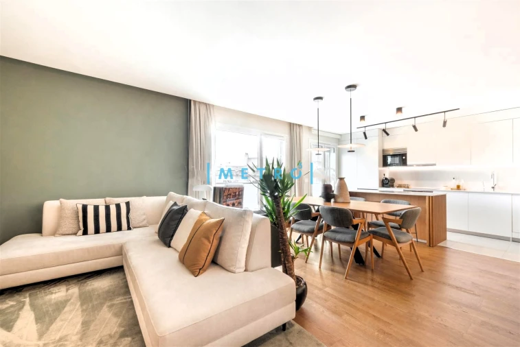 Apartamento T2 para Arrendamento em Lordelo do Ouro e Massarelos Foto 2