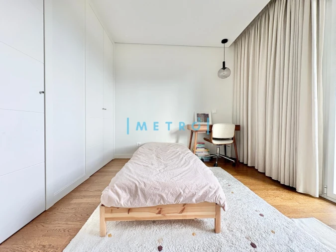 Apartamento T2 para Arrendamento em Lordelo do Ouro e Massarelos Foto 25