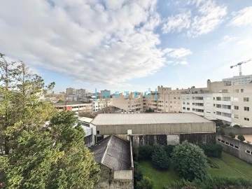 Apartamento T2 para Venda em Lordelo do Ouro e Massarelos