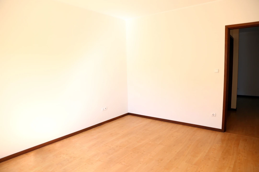Apartamento T2 para Venda em Lustosa e Barrosas (Santo Estêvão) Foto 9