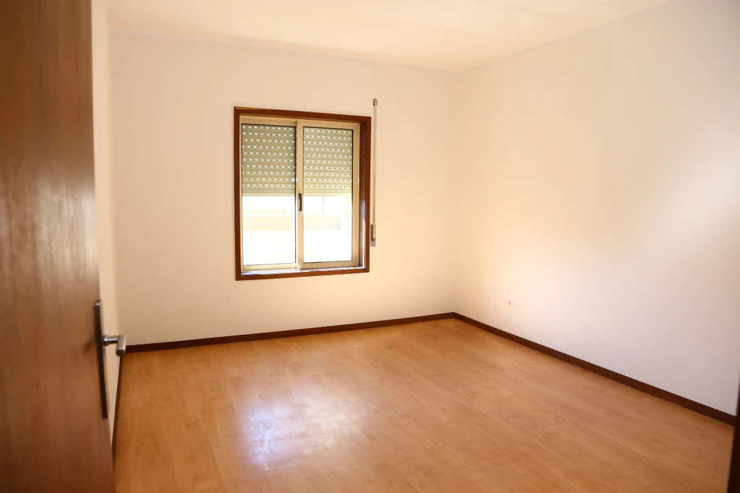 Apartamento T2 para Venda em Lustosa e Barrosas (Santo Estêvão) Foto 7