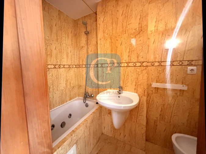 Apartamento T2 para Arrendamento em Matosinhos e Leça da Palmeira Foto 14