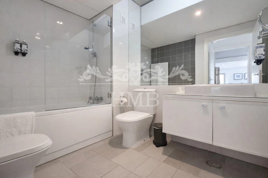 Apartamento T2 para Venda em Alvor Foto 6